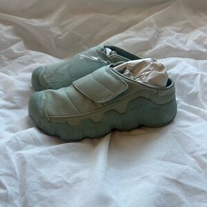 Keen Women’s Sneakers